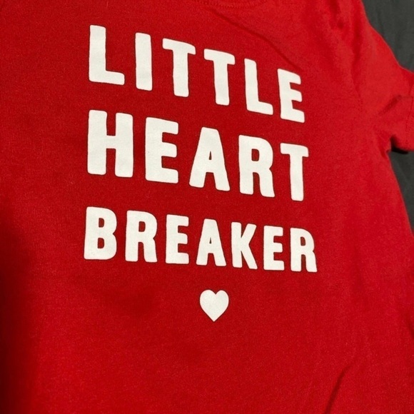 Little Heartbreaker Onesie - Picture 3 of 4